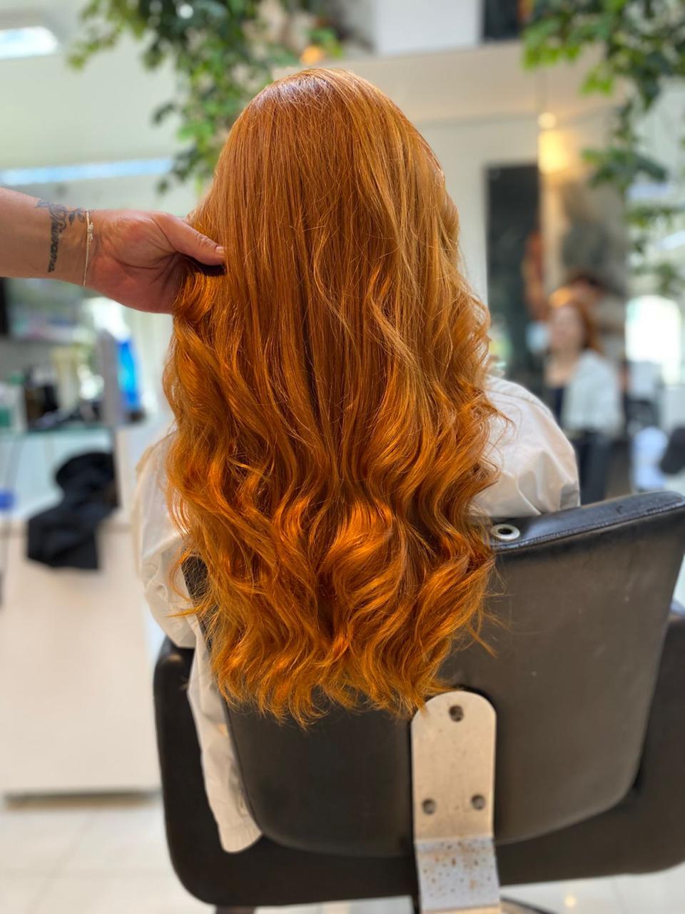 Coloração ruiva com técnica de iluminado pelo Felicitá